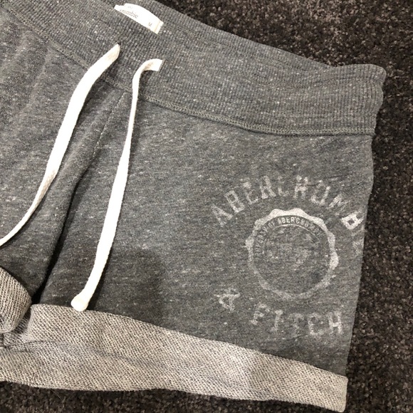 SOLD - Picture 3 of 4